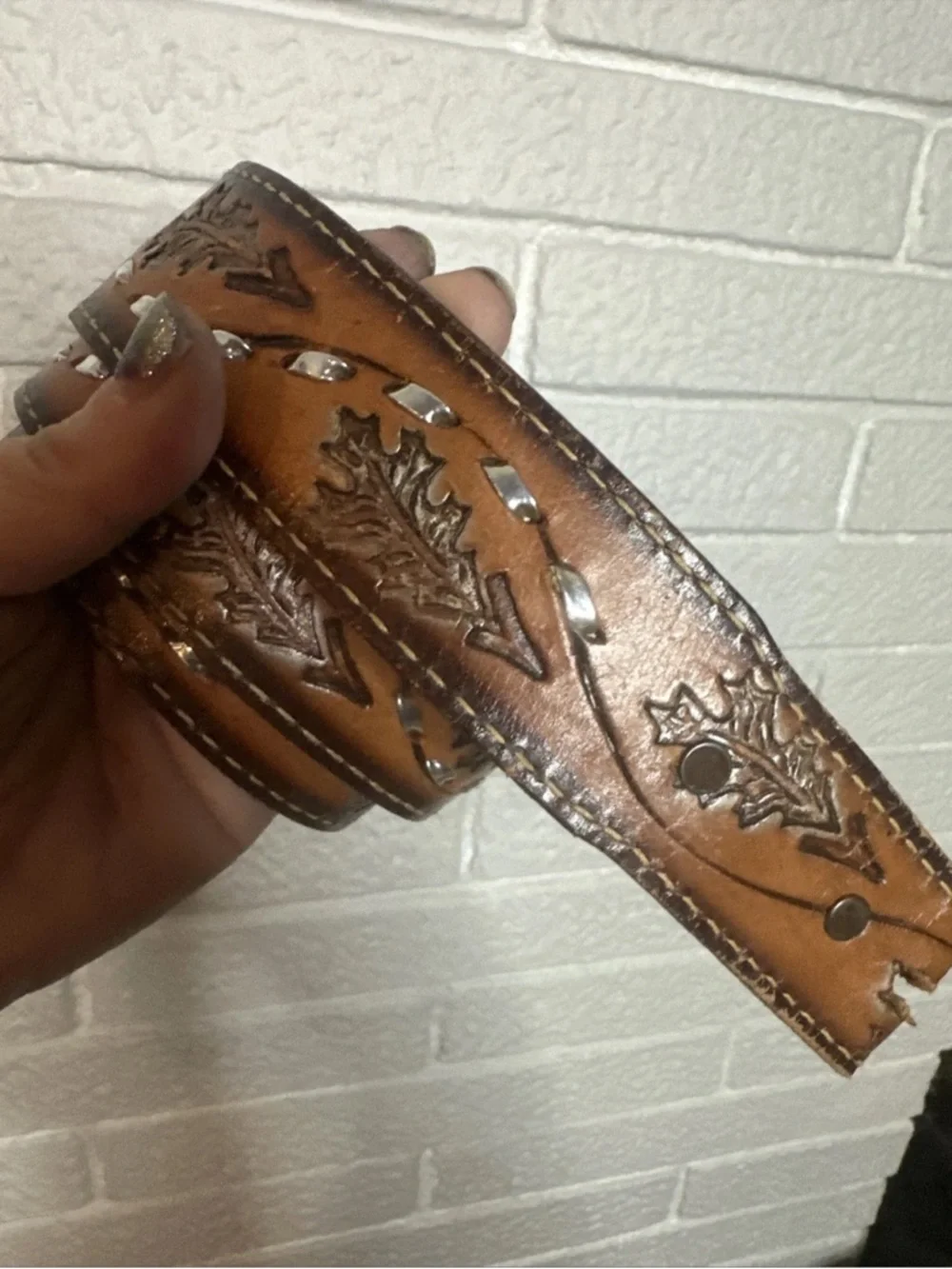 VINTAGE TOOLED LEATHER BELT SNAP STRAP LEAF DESIGN 36
